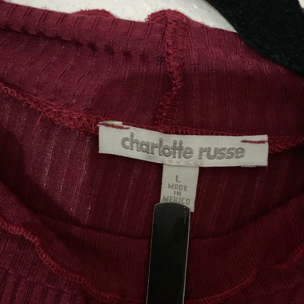 Turtle Neck - Picture 4 of 4